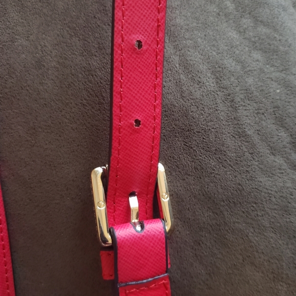 Tory Burch Emerson brilliant red Crossbody strap - Picture 2 of 14